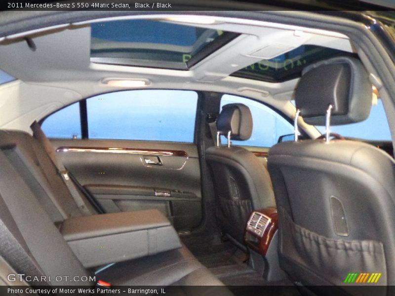 Black / Black 2011 Mercedes-Benz S 550 4Matic Sedan