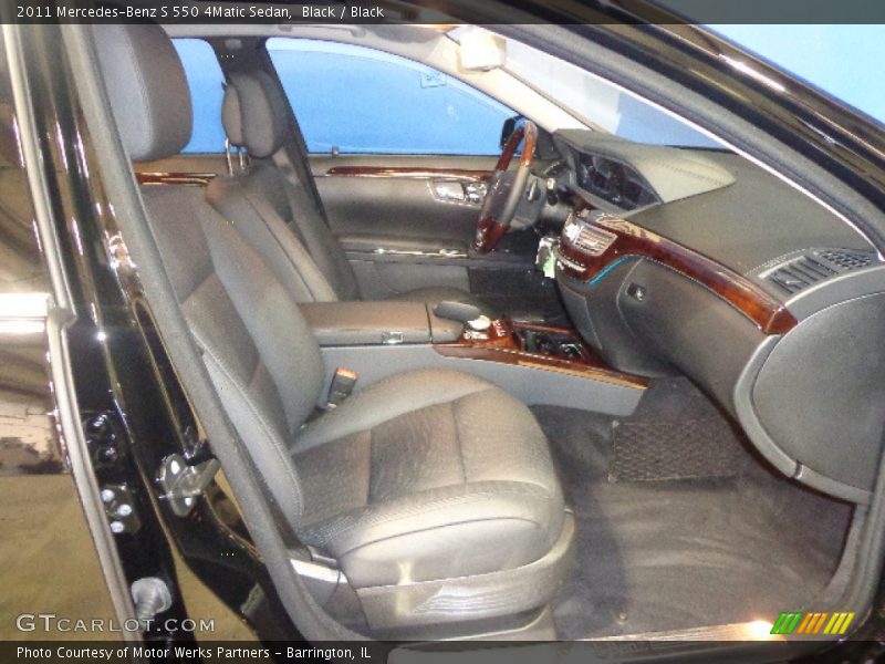 Black / Black 2011 Mercedes-Benz S 550 4Matic Sedan
