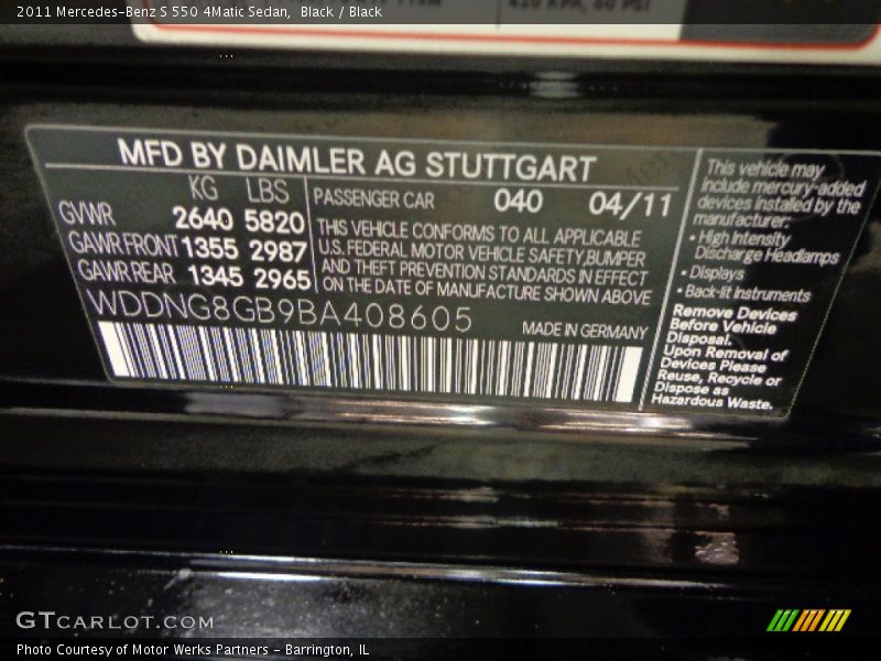 Black / Black 2011 Mercedes-Benz S 550 4Matic Sedan