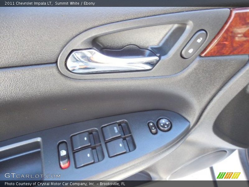 Summit White / Ebony 2011 Chevrolet Impala LT