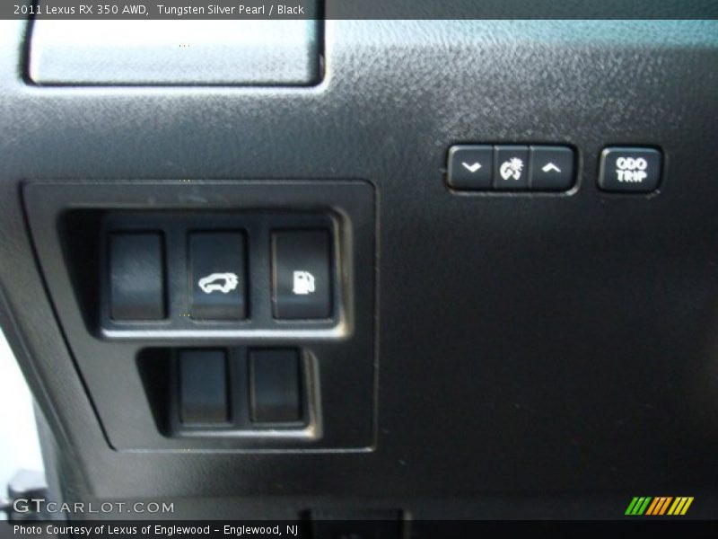 Tungsten Silver Pearl / Black 2011 Lexus RX 350 AWD