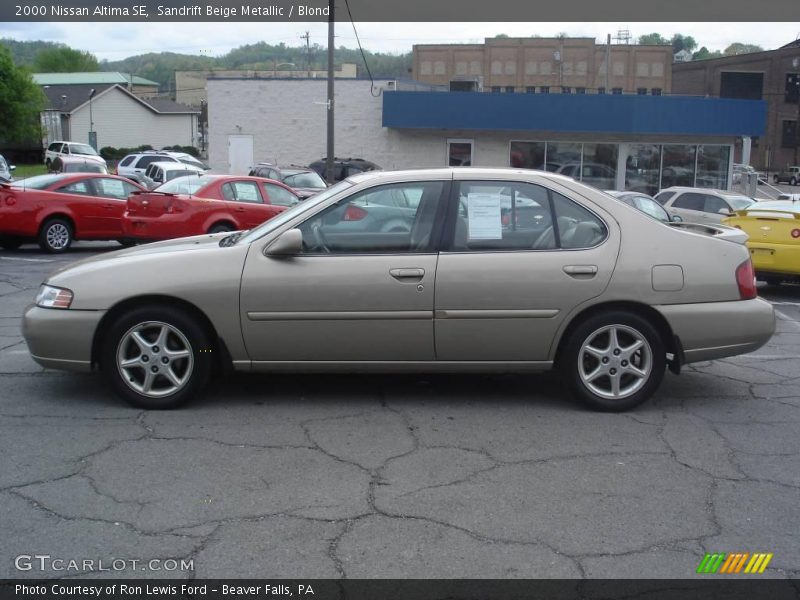 Sandrift Beige Metallic / Blond 2000 Nissan Altima SE