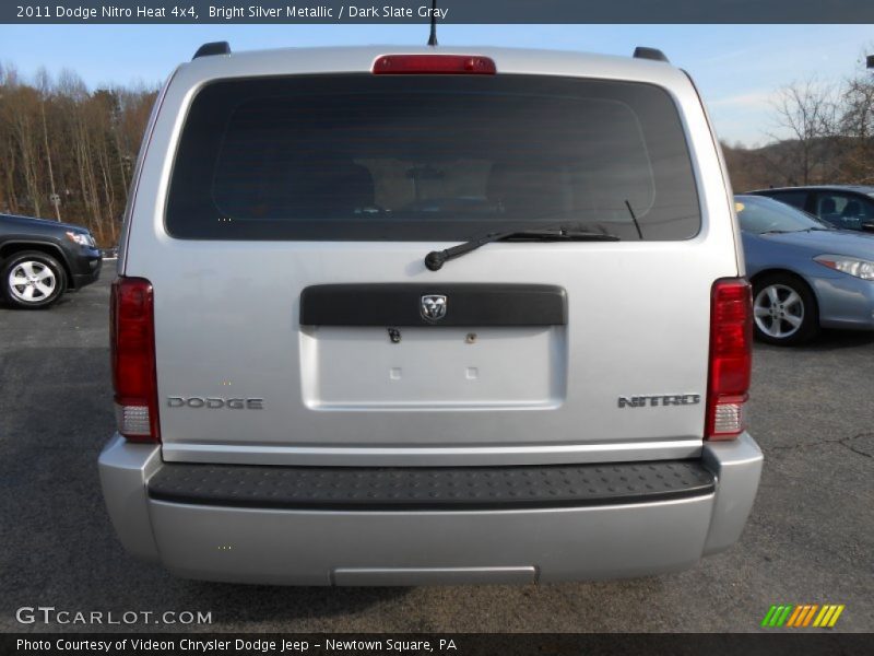 Bright Silver Metallic / Dark Slate Gray 2011 Dodge Nitro Heat 4x4