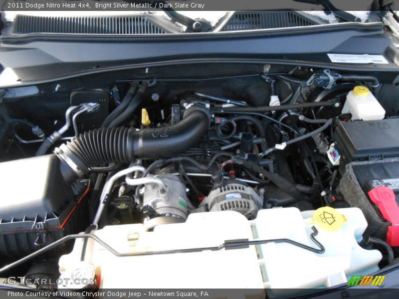 Bright Silver Metallic / Dark Slate Gray 2011 Dodge Nitro Heat 4x4