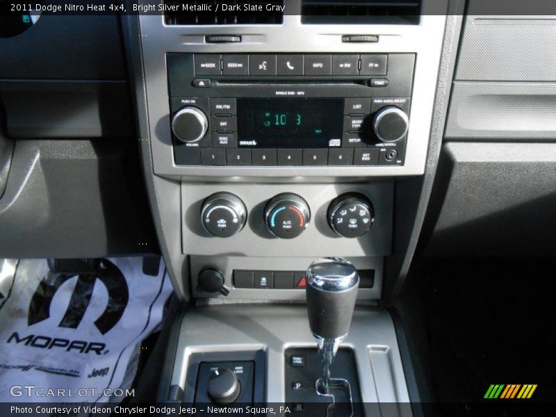 Bright Silver Metallic / Dark Slate Gray 2011 Dodge Nitro Heat 4x4