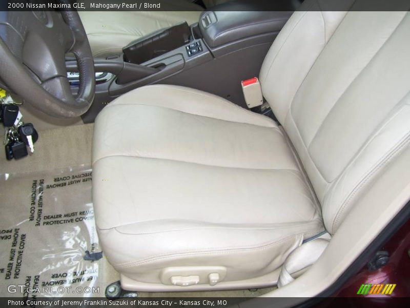 Mahogany Pearl / Blond 2000 Nissan Maxima GLE