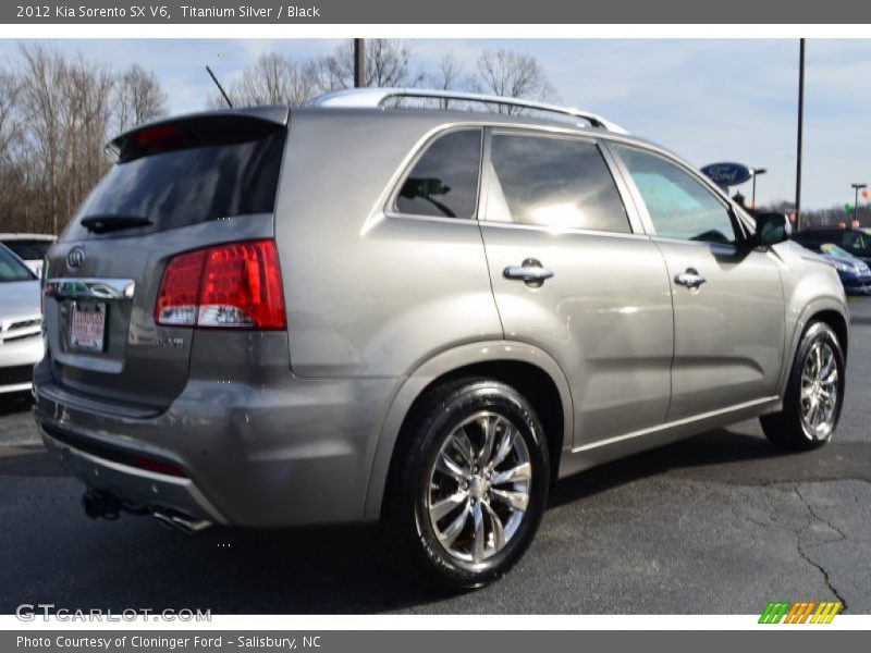 Titanium Silver / Black 2012 Kia Sorento SX V6