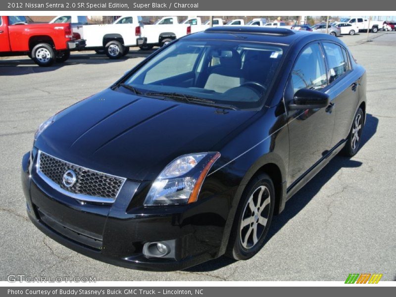 Super Black / Charcoal 2012 Nissan Sentra 2.0 SR Special Edition