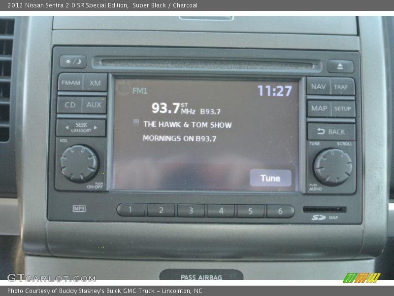 Super Black / Charcoal 2012 Nissan Sentra 2.0 SR Special Edition