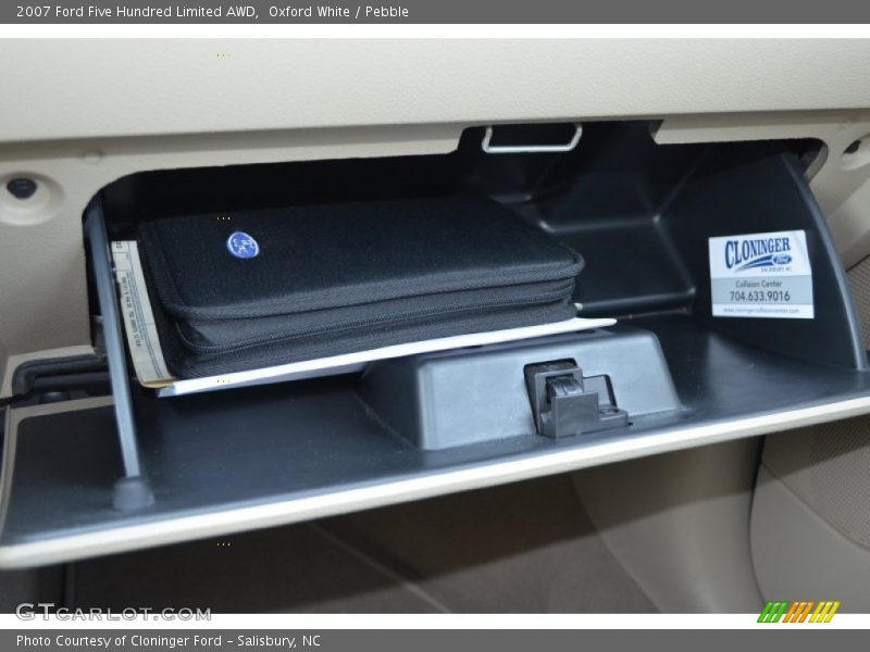 Oxford White / Pebble 2007 Ford Five Hundred Limited AWD