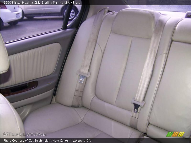 Sterling Mist Metallic / Frost 2000 Nissan Maxima GLE