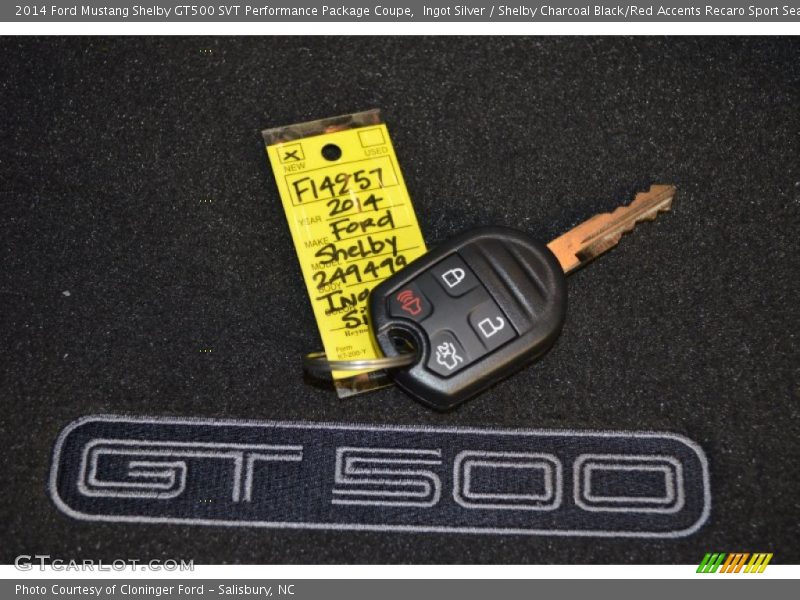 Keys of 2014 Mustang Shelby GT500 SVT Performance Package Coupe