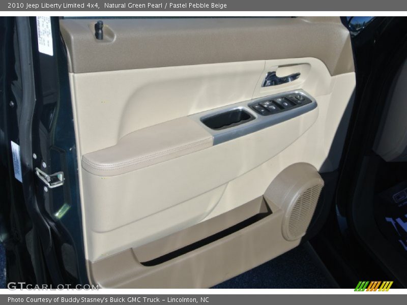 Natural Green Pearl / Pastel Pebble Beige 2010 Jeep Liberty Limited 4x4