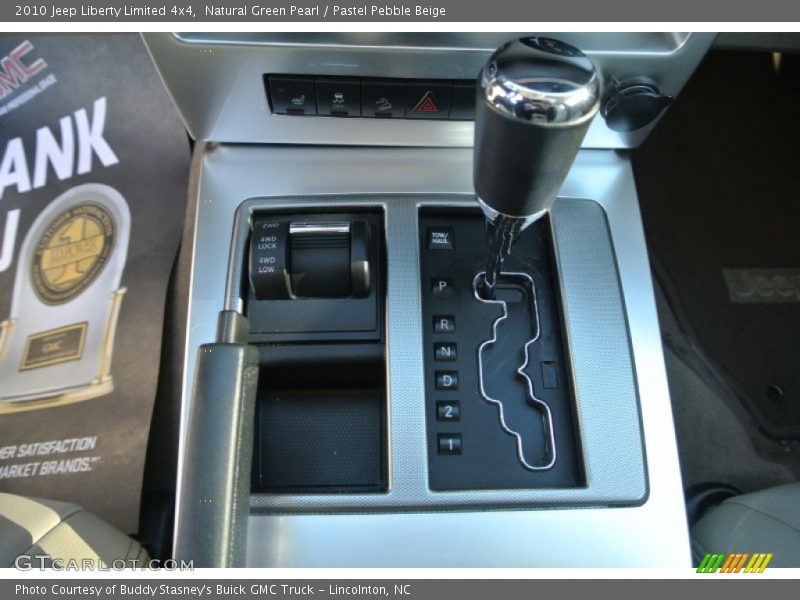 Natural Green Pearl / Pastel Pebble Beige 2010 Jeep Liberty Limited 4x4