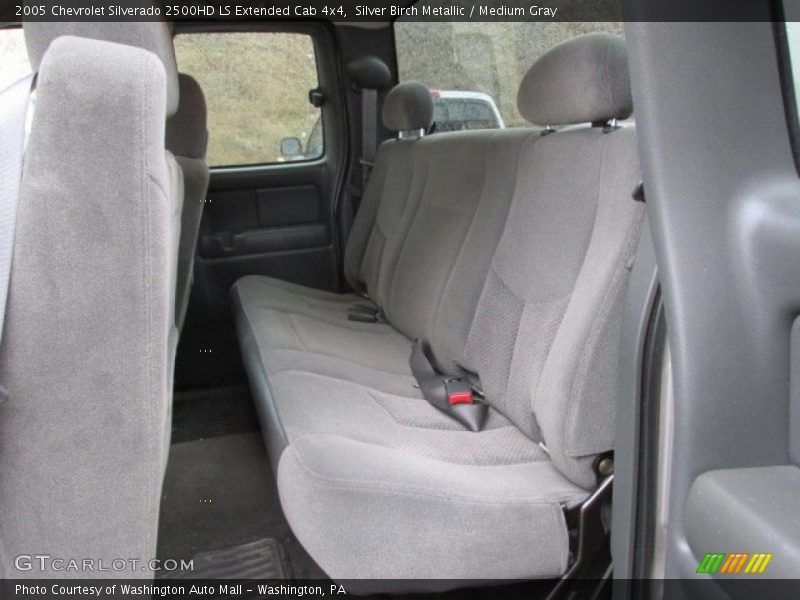 Silver Birch Metallic / Medium Gray 2005 Chevrolet Silverado 2500HD LS Extended Cab 4x4