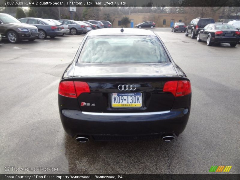 Phantom Black Pearl Effect / Black 2007 Audi RS4 4.2 quattro Sedan
