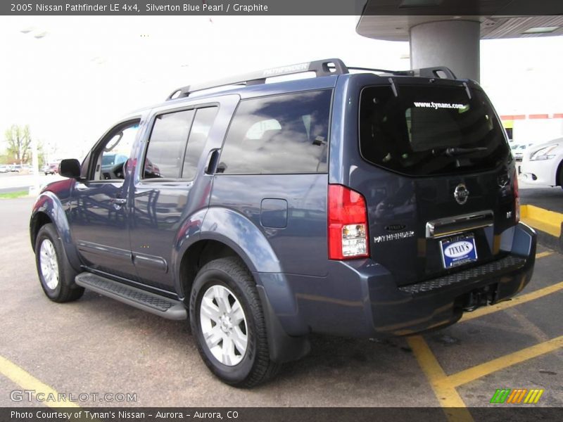 Silverton Blue Pearl / Graphite 2005 Nissan Pathfinder LE 4x4