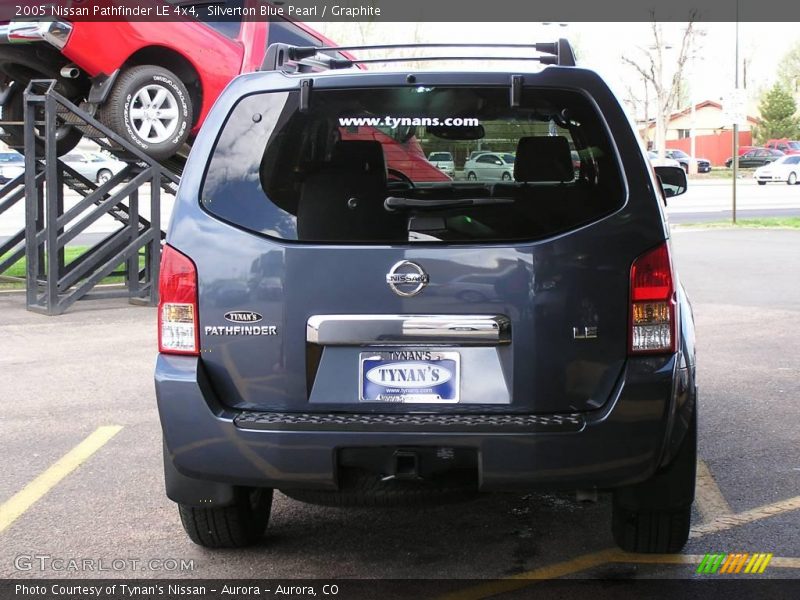 Silverton Blue Pearl / Graphite 2005 Nissan Pathfinder LE 4x4