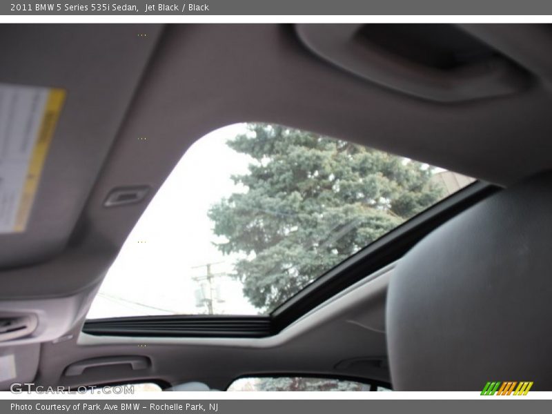 Jet Black / Black 2011 BMW 5 Series 535i Sedan