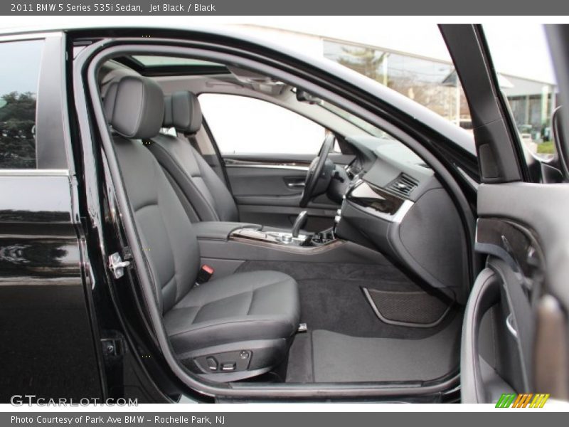 Jet Black / Black 2011 BMW 5 Series 535i Sedan