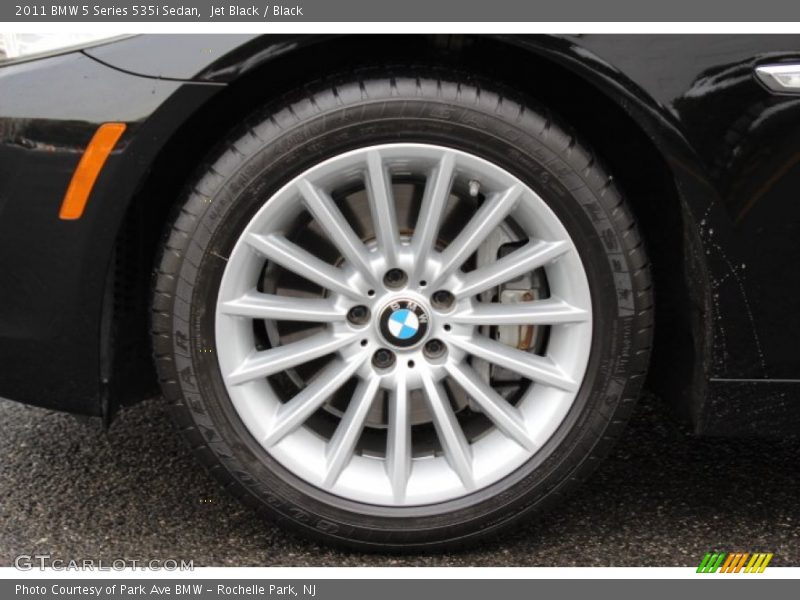 Jet Black / Black 2011 BMW 5 Series 535i Sedan