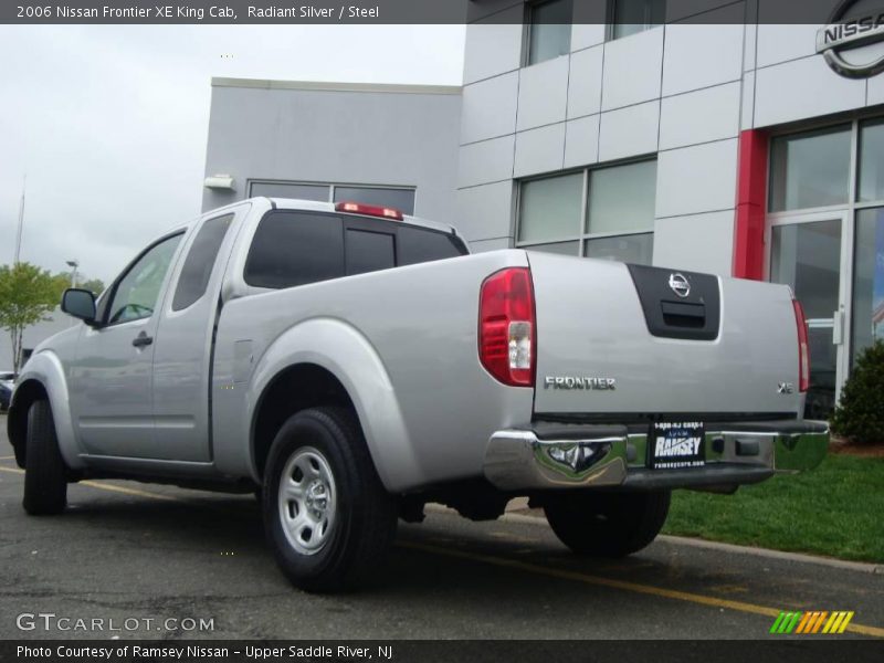 Radiant Silver / Steel 2006 Nissan Frontier XE King Cab