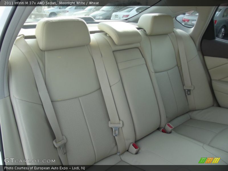 Moonlight White / Wheat 2011 Infiniti M 37x AWD Sedan