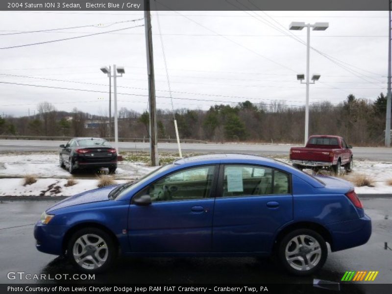 Electric Blue / Grey 2004 Saturn ION 3 Sedan