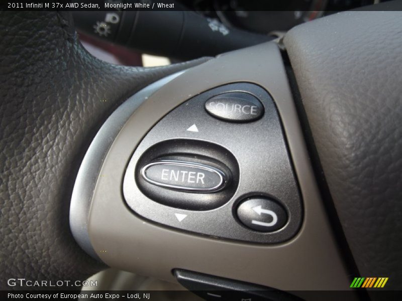Moonlight White / Wheat 2011 Infiniti M 37x AWD Sedan