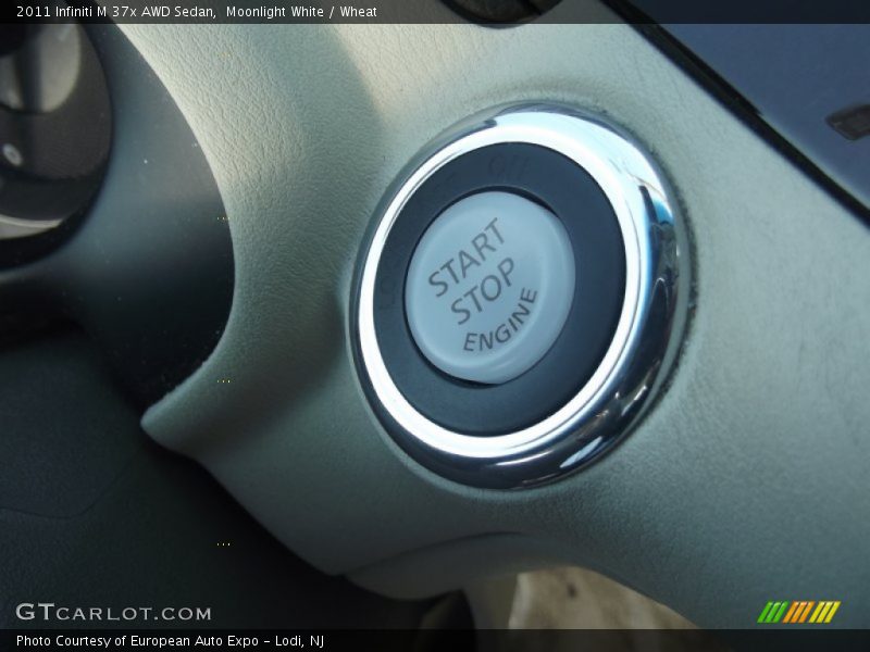 Moonlight White / Wheat 2011 Infiniti M 37x AWD Sedan