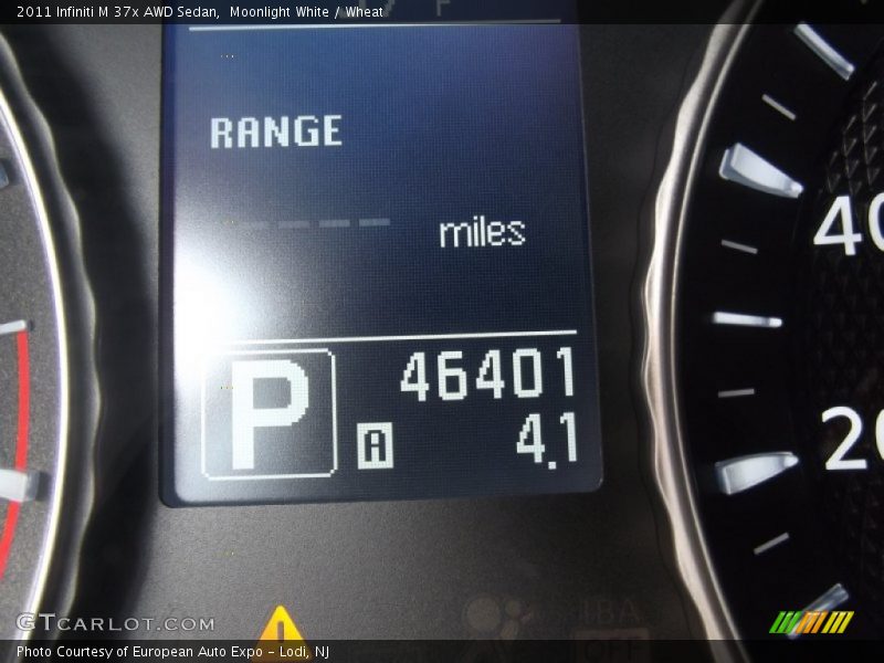 Moonlight White / Wheat 2011 Infiniti M 37x AWD Sedan