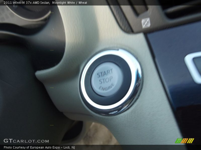Moonlight White / Wheat 2011 Infiniti M 37x AWD Sedan