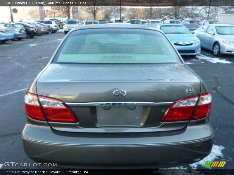 Autumn Bronze / Beige 2001 Infiniti I 30 Sedan