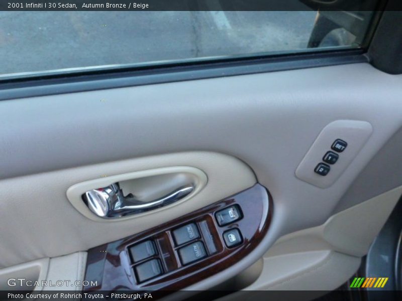 Autumn Bronze / Beige 2001 Infiniti I 30 Sedan