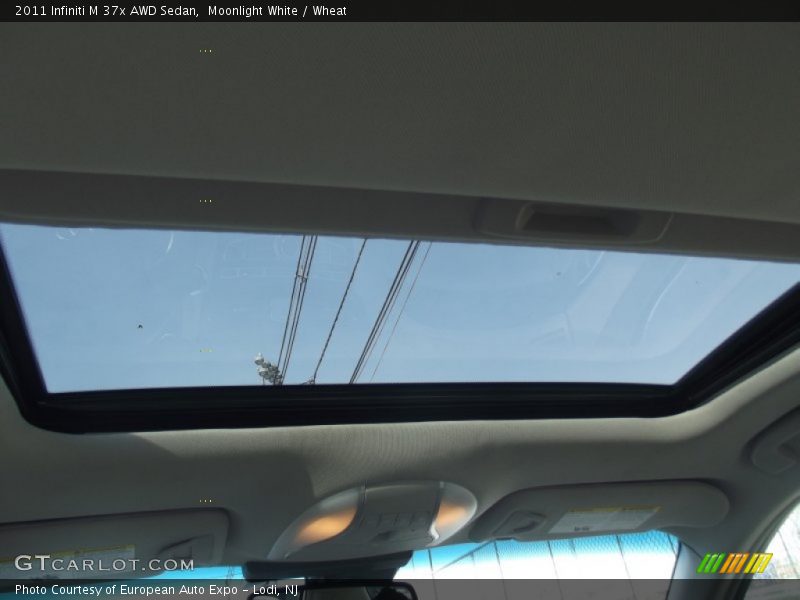 Moonlight White / Wheat 2011 Infiniti M 37x AWD Sedan