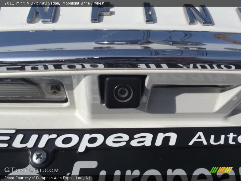 Moonlight White / Wheat 2011 Infiniti M 37x AWD Sedan