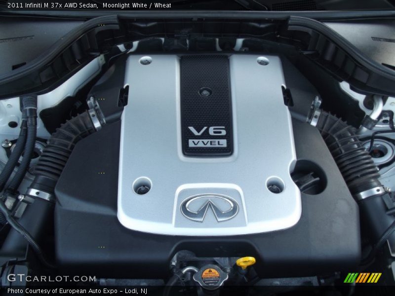 Moonlight White / Wheat 2011 Infiniti M 37x AWD Sedan