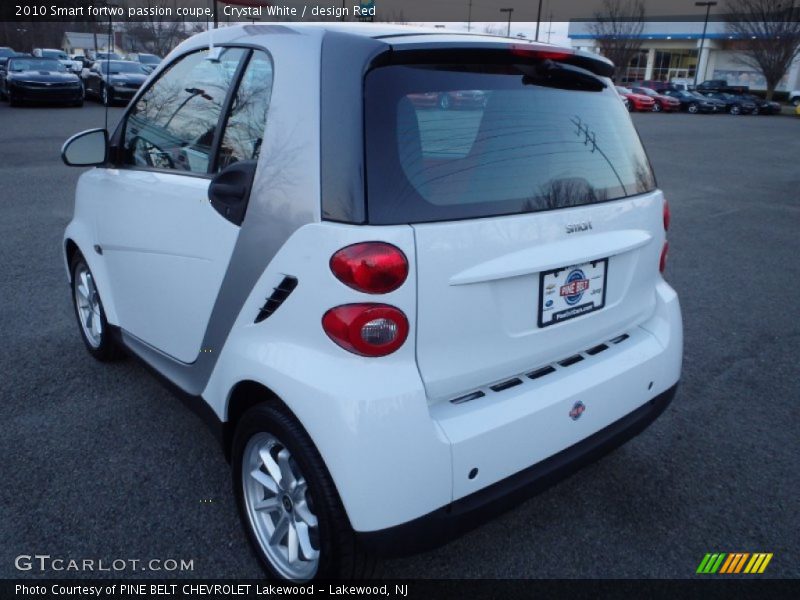 Crystal White / design Red 2010 Smart fortwo passion coupe