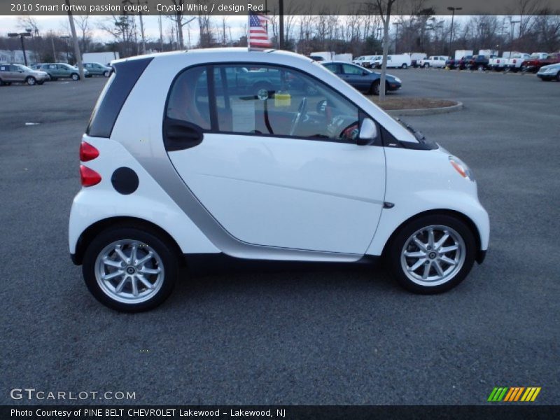 Crystal White / design Red 2010 Smart fortwo passion coupe