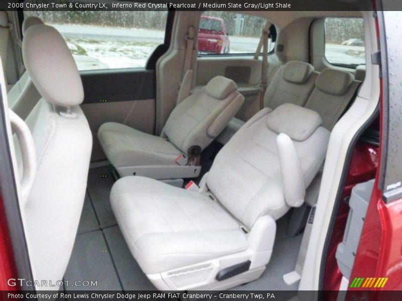 Inferno Red Crystal Pearlcoat / Medium Slate Gray/Light Shale 2008 Chrysler Town & Country LX