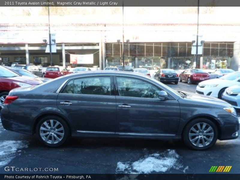 Magnetic Gray Metallic / Light Gray 2011 Toyota Avalon Limited