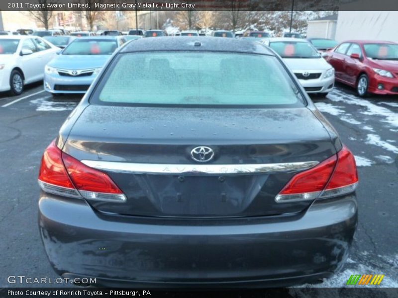 Magnetic Gray Metallic / Light Gray 2011 Toyota Avalon Limited