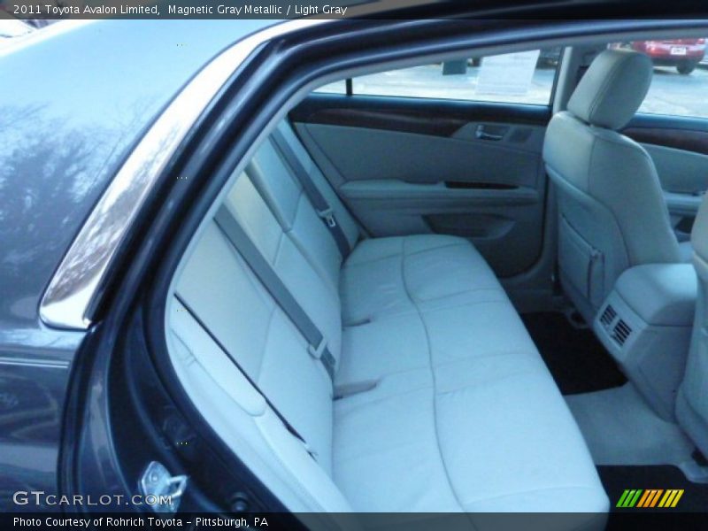Magnetic Gray Metallic / Light Gray 2011 Toyota Avalon Limited