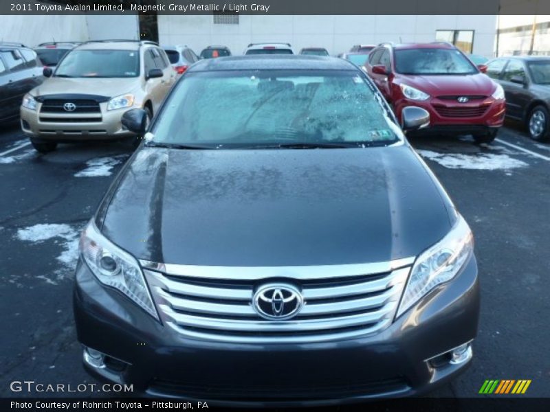 Magnetic Gray Metallic / Light Gray 2011 Toyota Avalon Limited