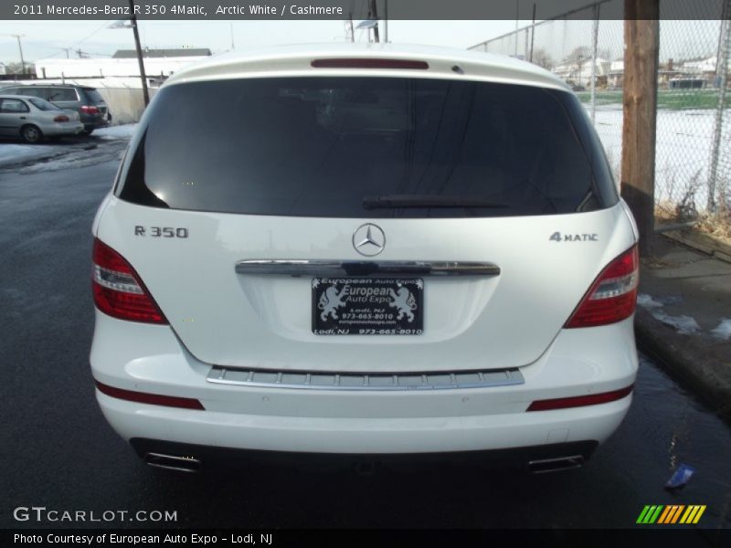 Arctic White / Cashmere 2011 Mercedes-Benz R 350 4Matic