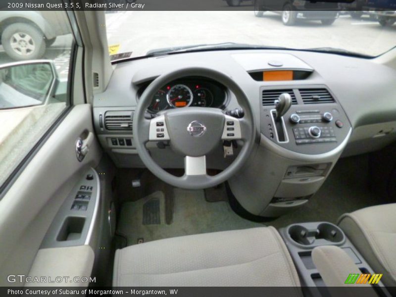 Radiant Silver / Gray 2009 Nissan Quest 3.5 S