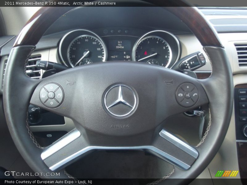 Arctic White / Cashmere 2011 Mercedes-Benz R 350 4Matic