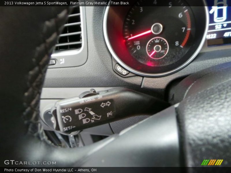 Platinum Gray Metallic / Titan Black 2013 Volkswagen Jetta S SportWagen