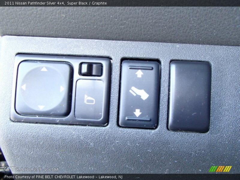 Super Black / Graphite 2011 Nissan Pathfinder Silver 4x4