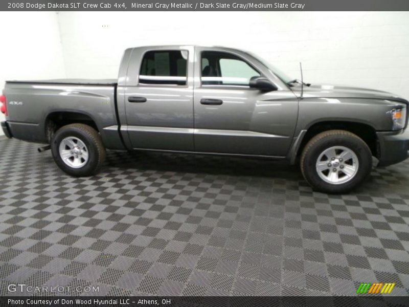 Mineral Gray Metallic / Dark Slate Gray/Medium Slate Gray 2008 Dodge Dakota SLT Crew Cab 4x4